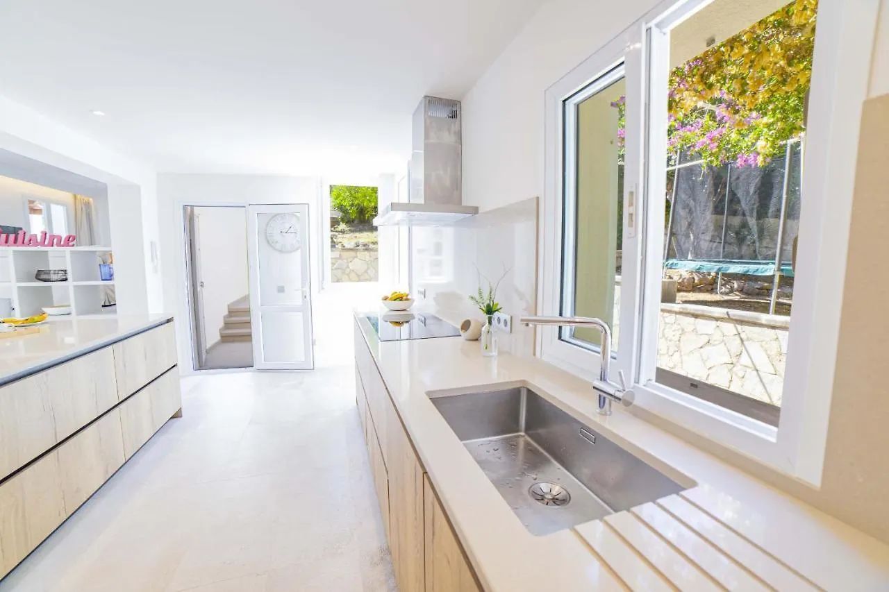 Villa Alcanada Sunrise Alcudia